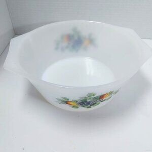Vintage Arcopal France Floral Bouquet Milk Glass Round Oven Dish Pyrex Era 9"